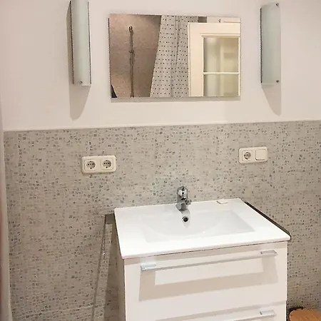 Charmante Altbauwohnung Im Herzen Von Apartment