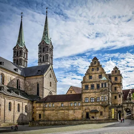 Charmante Altbauwohnung Im Herzen Von Bamberg