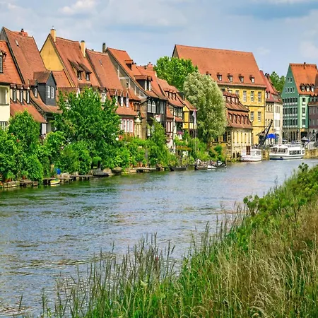 Apartment Charmante Altbauwohnung Im Herzen Von Bamberg