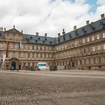 Apartment Charmante Altbauwohnung Im Herzen Von