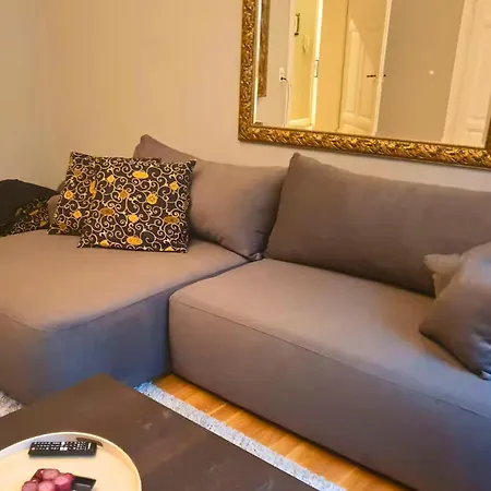 Apartment Charmante Altbauwohnung Im Herzen Von