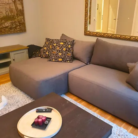 Διαμέρισμα Charmante Altbauwohnung Im Herzen Von